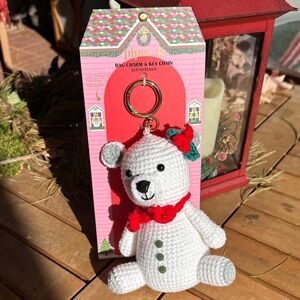 Piper K crocheted polar bear bag charm/keychain